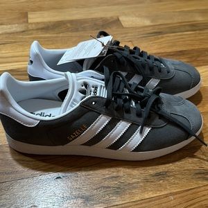 Adidas original gazelle sneakers